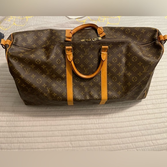 Authentic Louis Vuitton Keepall 60 - Picture 1 of 12